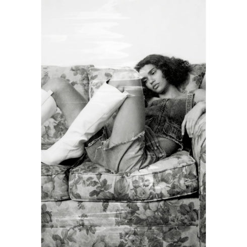 Zara Women's TRF Loose Fit Denim Mid-Rise Shorts