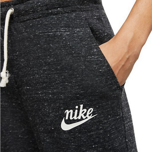 Nike Sportswear Gym Vintage Women's Mid-Rise Capris